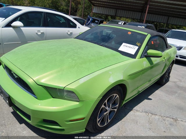 1ZVBP8EM7E5208303 Ford Mustang V6 Premium