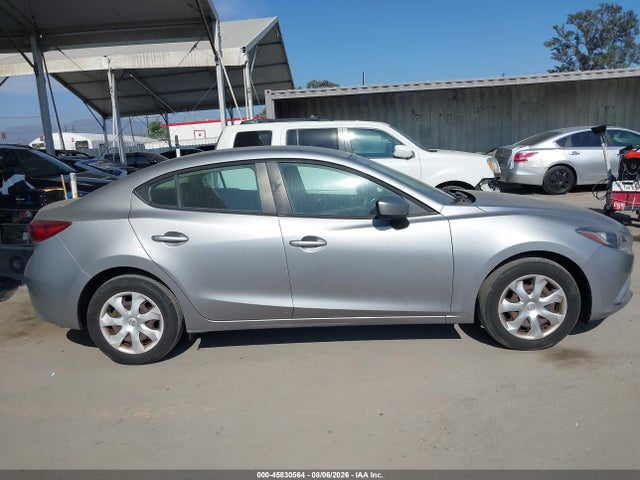3MZBM1U76FM196751 Mazda Mazda3 I Sport
