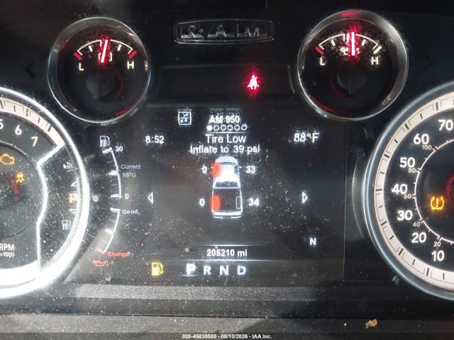 45830580 :رقم المزاد ، 1C6RR6LT4JS200107 vin ، 2018 Ram 1500 Slt مزاد بيع