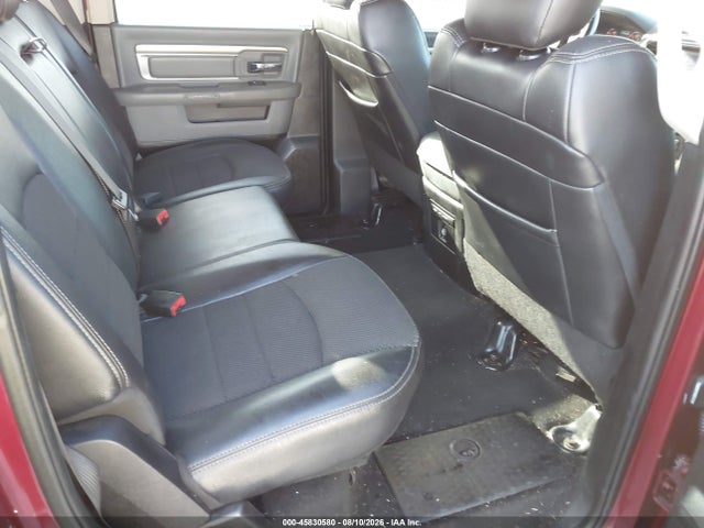 45830580 :رقم المزاد ، 1C6RR6LT4JS200107 vin ، 2018 Ram 1500 Slt مزاد بيع