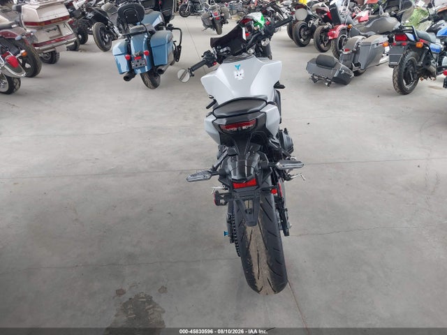 JYARN94E8SA002820 Yamaha MT09