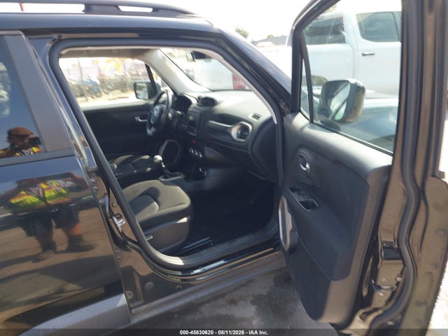 ZACCJABH9FPB90015 Jeep Renegade Latitude
