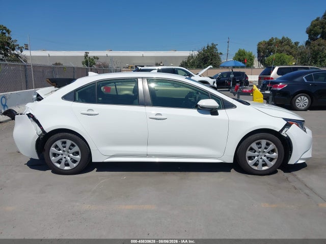 Toyota COROLLA LE 2022 JTDEPMAE0N3033329 Image 13