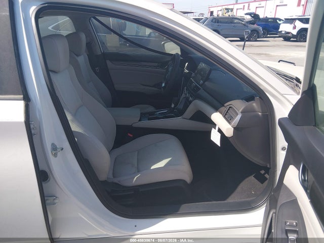 1HGCV1F17JA176027 Honda ACCORD LX