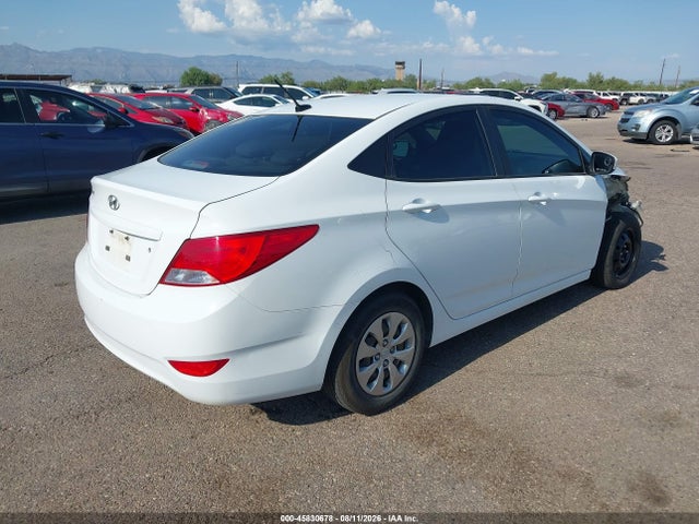 Hyundai ACCENT SE 2017 KMHCT4AE6HU330036 Image 4