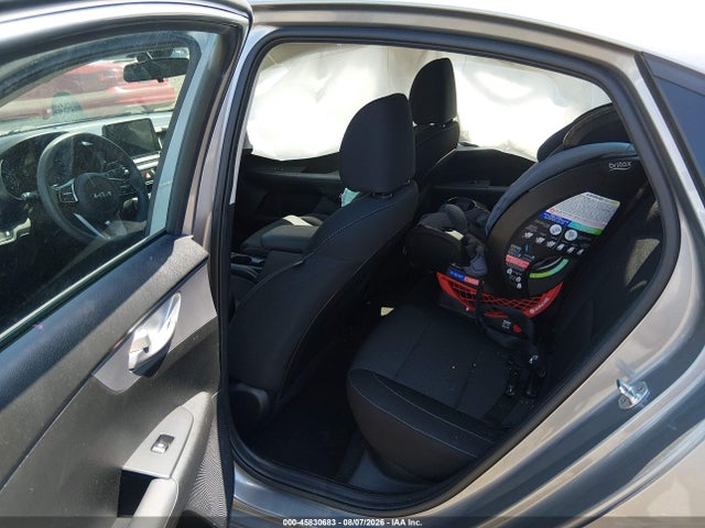 KIA Forte Lxs 2023 3KPF24AD9PE543409 Image 8