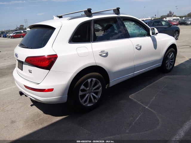 WA1C2AFP0HA070793 Audi Q5 2.0t Premium
