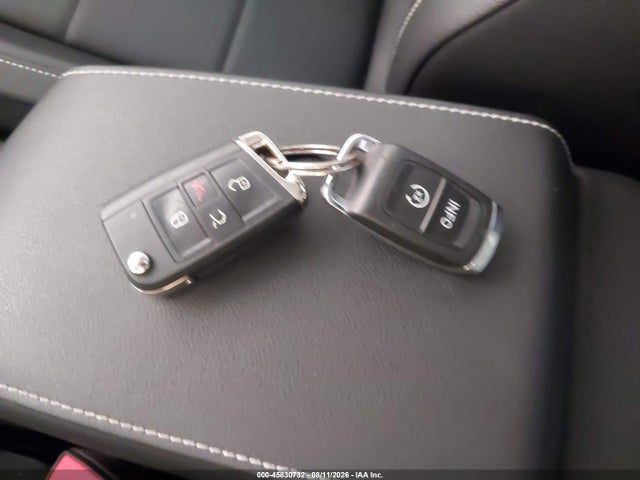Продажа на аукционе авто 2021 Volkswagen Tiguan 2.0t Se/2.0t Se R-line Black/2.0t Sel, vin: 3VV2B7AX4MM088093, номер лота: 45830732