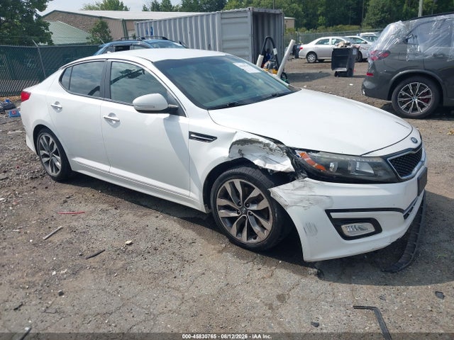 45830765 :رقم المزاد ، 5XXGR4A77FG445446 vin ، 2015 Kia Optima Sx مزاد بيع