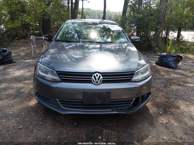 2013 Volkswagen Jetta 2.5l Se მანქანა იყიდება აუქციონზე, vin: 3VWDP7AJ6DM209501, აუქციონის ნომერი: 45830778