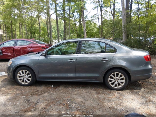 2013 Volkswagen Jetta 2.5l Se მანქანა იყიდება აუქციონზე, vin: 3VWDP7AJ6DM209501, აუქციონის ნომერი: 45830778