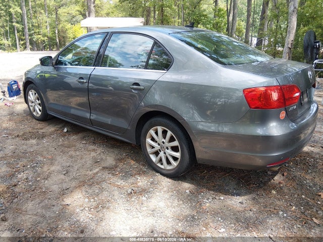 2013 Volkswagen Jetta 2.5l Se მანქანა იყიდება აუქციონზე, vin: 3VWDP7AJ6DM209501, აუქციონის ნომერი: 45830778