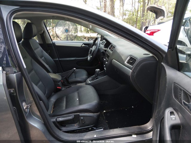 2013 Volkswagen Jetta 2.5l Se მანქანა იყიდება აუქციონზე, vin: 3VWDP7AJ6DM209501, აუქციონის ნომერი: 45830778