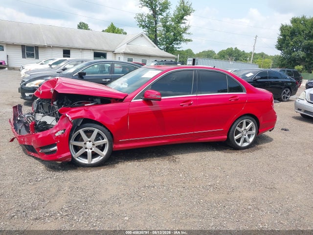 Продаж на аукціоні авто 2012 Mercedes-benz C 300 Sport 4matic, vin: WDDGF8BB5CR210917, номер лоту: 45830791
