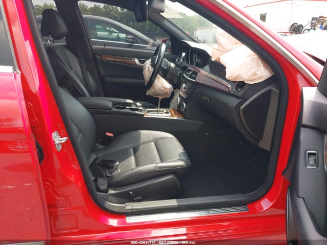 Продаж на аукціоні авто 2012 Mercedes-benz C 300 Sport 4matic, vin: WDDGF8BB5CR210917, номер лоту: 45830791