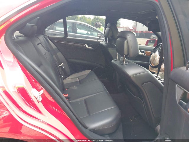 Продаж на аукціоні авто 2012 Mercedes-benz C 300 Sport 4matic, vin: WDDGF8BB5CR210917, номер лоту: 45830791