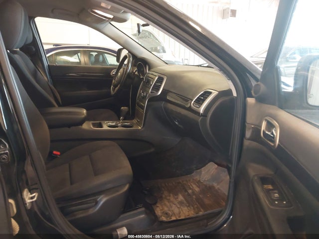 Продаж на аукціоні авто 2012 Jeep Grand Cherokee Laredo, vin: 1C4RJFAG4CC182467, номер лоту: 45830804