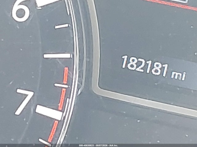 45830823 :رقم المزاد ، 5N1DR2MM7JC649953 vin ، 2018 Nissan Pathfinder Sl مزاد بيع
