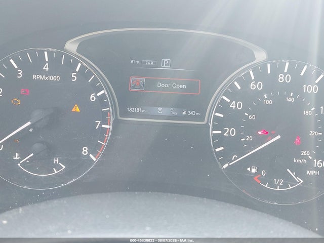 45830823 :رقم المزاد ، 5N1DR2MM7JC649953 vin ، 2018 Nissan Pathfinder Sl مزاد بيع