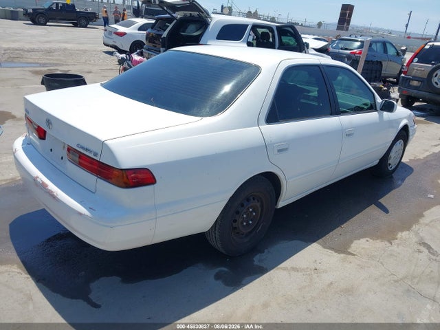 1999 Toyota Camry Le მანქანა იყიდება აუქციონზე, vin: 4T1BG22K6XU886709, აუქციონის ნომერი: 45830837