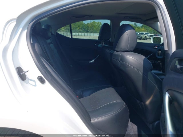 Продажа на аукционе авто 2010 Lexus Is 250, vin: JTHCF5C2XA2033758, номер лота: 45830845