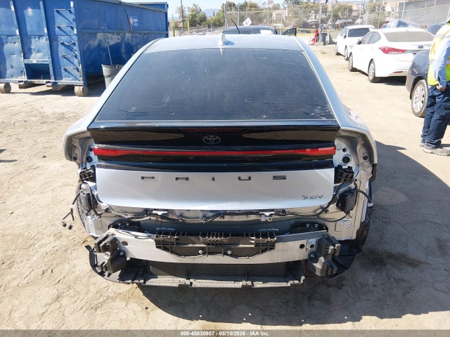 Toyota Prius Le 2024 JTDACAAU7R3037934 Image 16