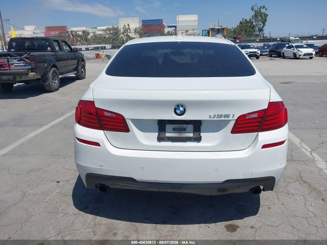 BMW 535i 2016 WBA5B1C54GG554413 Image 17