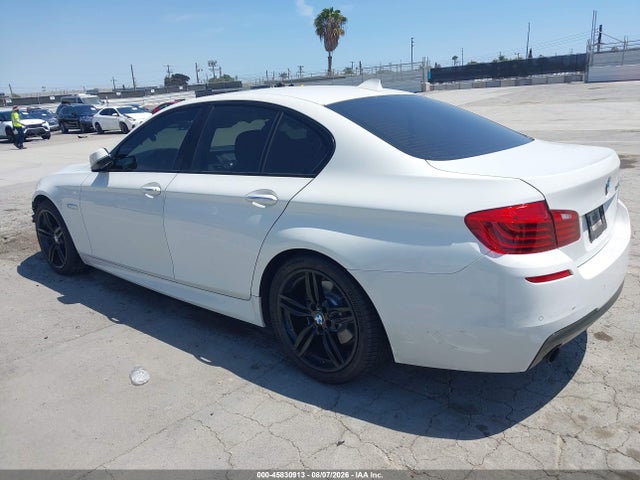 BMW 535i 2016 WBA5B1C54GG554413 Image 3