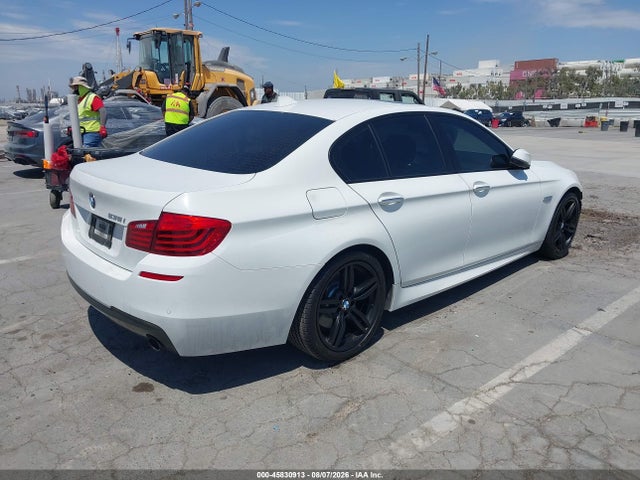 BMW 535i 2016 WBA5B1C54GG554413 Image 4
