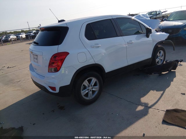 Chevrolet Trax Awd Ls 2022 KL7CJNSM1NB507683 Image 4