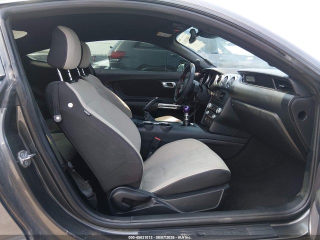 45831013 :رقم المزاد ، 1FA6P8TH6K5134805 vin ، 2019 Ford Mustang Ecoboost مزاد بيع