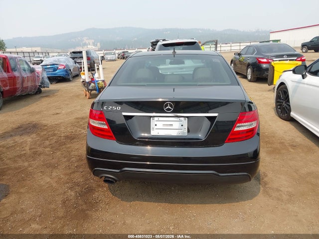 Aukcja sprzedaży 2012 Mercedes-benz C 250 Sport, vin: WDDGF4HB9CA710352, numer aukcji: 45831023