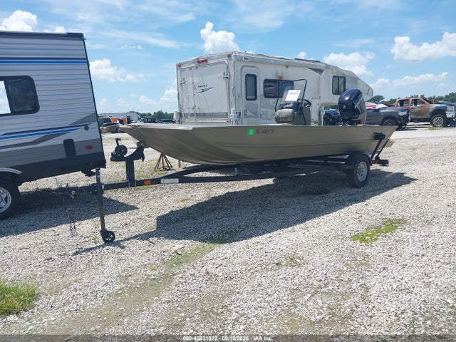 Tracker Other 2025 BUJ21353H425 Image 2