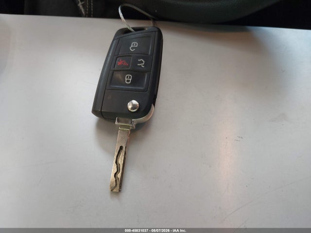 Aukcja sprzedaży 2019 Volkswagen Jetta 1.4t R-line/1.4t S/1.4t Se, vin: 3VWC57BU9KM081956, numer aukcji: 45831037