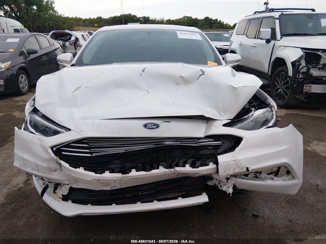2017 Ford Fusion Hybrid Titanium მანქანა იყიდება აუქციონზე, vin: 3FA6P0RU9HR317515, აუქციონის ნომერი: 45831043