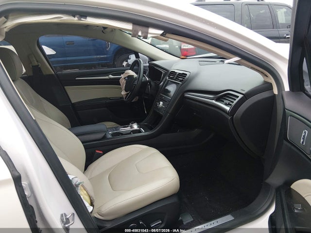 2017 Ford Fusion Hybrid Titanium მანქანა იყიდება აუქციონზე, vin: 3FA6P0RU9HR317515, აუქციონის ნომერი: 45831043