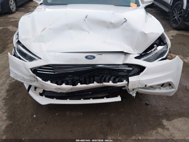 2017 Ford Fusion Hybrid Titanium მანქანა იყიდება აუქციონზე, vin: 3FA6P0RU9HR317515, აუქციონის ნომერი: 45831043