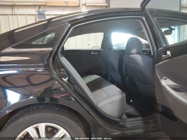 2013 Hyundai Sonata Gls მანქანა იყიდება აუქციონზე, vin: 5NPEB4AC6DH745814, აუქციონის ნომერი: 45831050