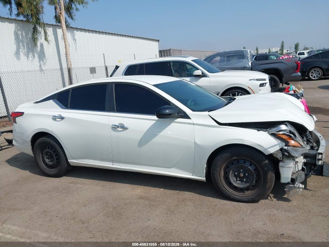 1N4BL4BVXLC199759 Nissan Altima S Fwd