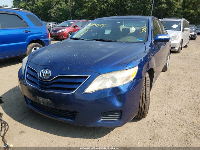 45831079 :رقم المزاد ، 4T1BF3EK4BU763570 vin ، 2011 Toyota Camry مزاد بيع
