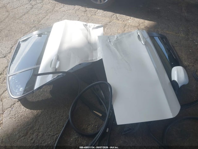 45831134 :رقم المزاد ، WBAPH5C51BA442940 vin ، 2011 Bmw 328i مزاد بيع