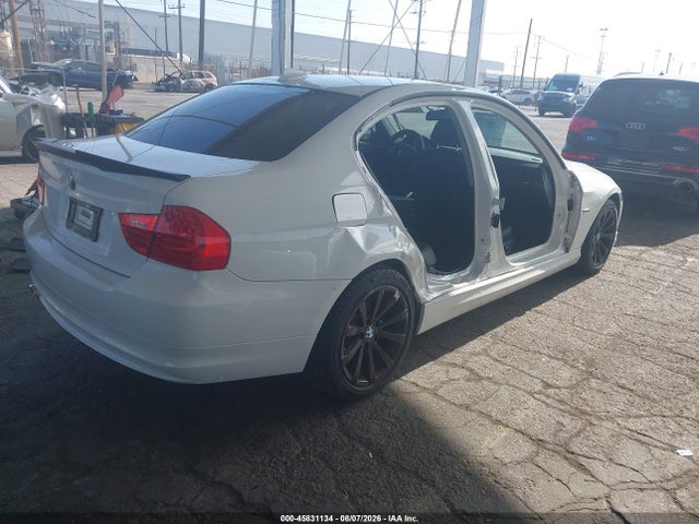 45831134 :رقم المزاد ، WBAPH5C51BA442940 vin ، 2011 Bmw 328i مزاد بيع