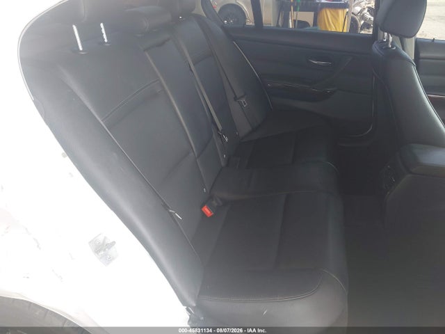 45831134 :رقم المزاد ، WBAPH5C51BA442940 vin ، 2011 Bmw 328i مزاد بيع