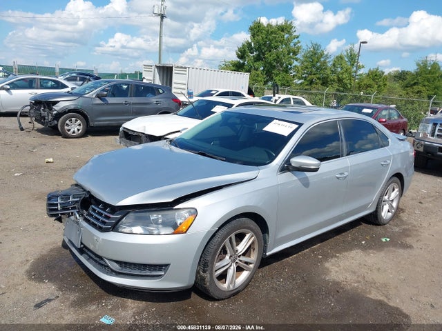 2014 Volkswagen Passat 2.0l Tdi Se მანქანა იყიდება აუქციონზე, vin: 1VWBN7A3XEC079174, აუქციონის ნომერი: 45831139