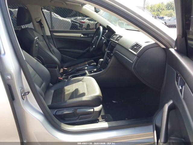2014 Volkswagen Passat 2.0l Tdi Se მანქანა იყიდება აუქციონზე, vin: 1VWBN7A3XEC079174, აუქციონის ნომერი: 45831139
