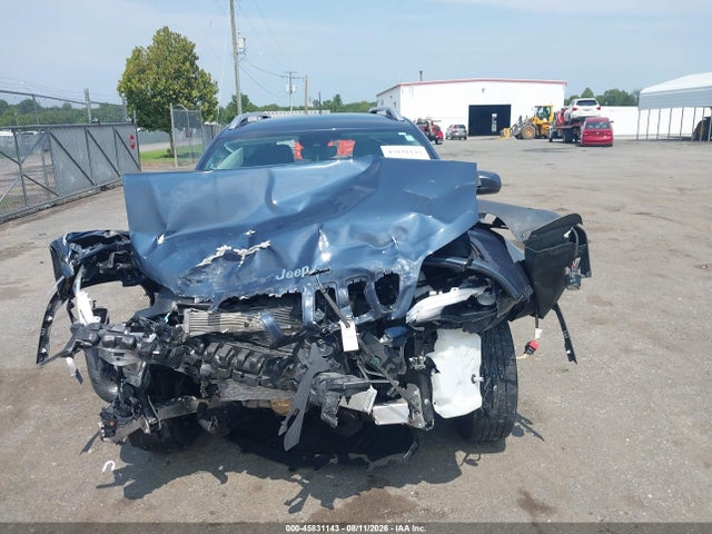 2021 Jeep Cherokee Latitude Lux 4x4 მანქანა იყიდება აუქციონზე, vin: 1C4PJMMX1MD113416, აუქციონის ნომერი: 45831143