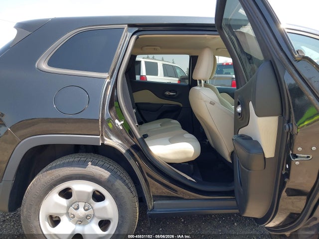 45831152 :رقم المزاد ، 1C4PJMAB0GW353753 vin ، 2016 Jeep Cherokee Sport مزاد بيع