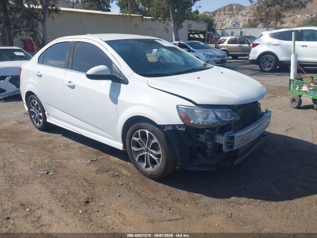 Продаж на аукціоні авто 2020 Chevrolet Sonic Fwd  Lt, vin: 1G1JD5SB4L4121527, номер лоту: 45831215