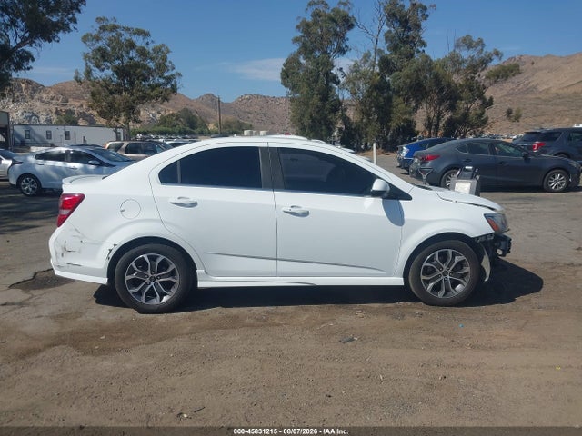 Продаж на аукціоні авто 2020 Chevrolet Sonic Fwd  Lt, vin: 1G1JD5SB4L4121527, номер лоту: 45831215