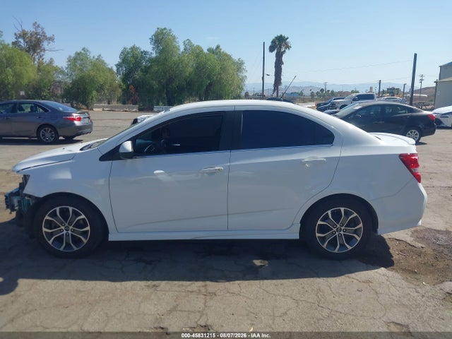 Продаж на аукціоні авто 2020 Chevrolet Sonic Fwd  Lt, vin: 1G1JD5SB4L4121527, номер лоту: 45831215